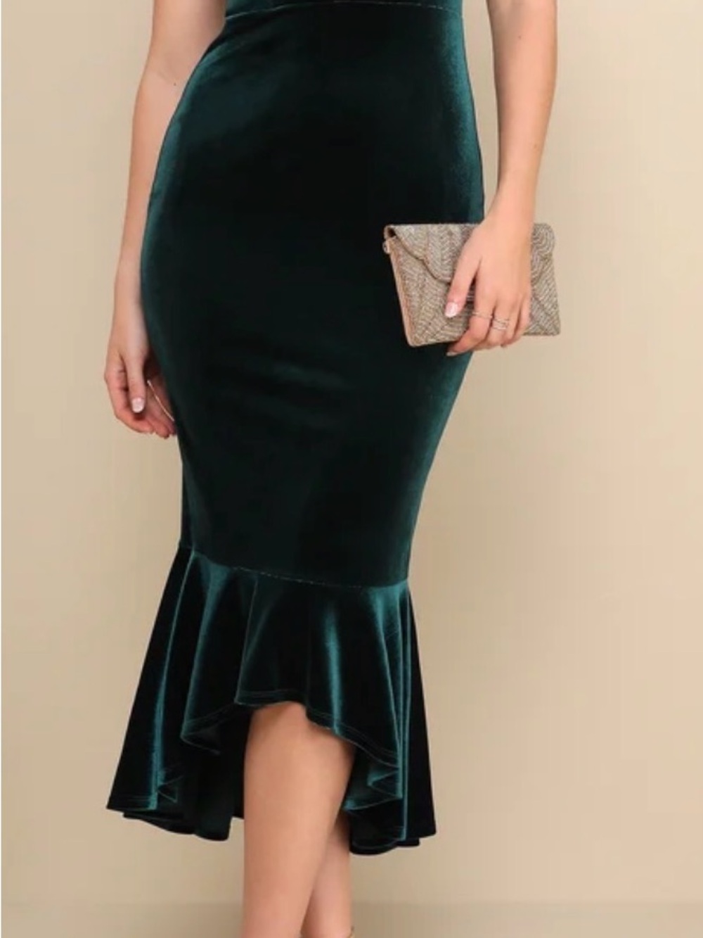 Lulu's Dark Emerald Off-Shoulder Velvet Mermaid Midi Dress - Picture 7 of 11